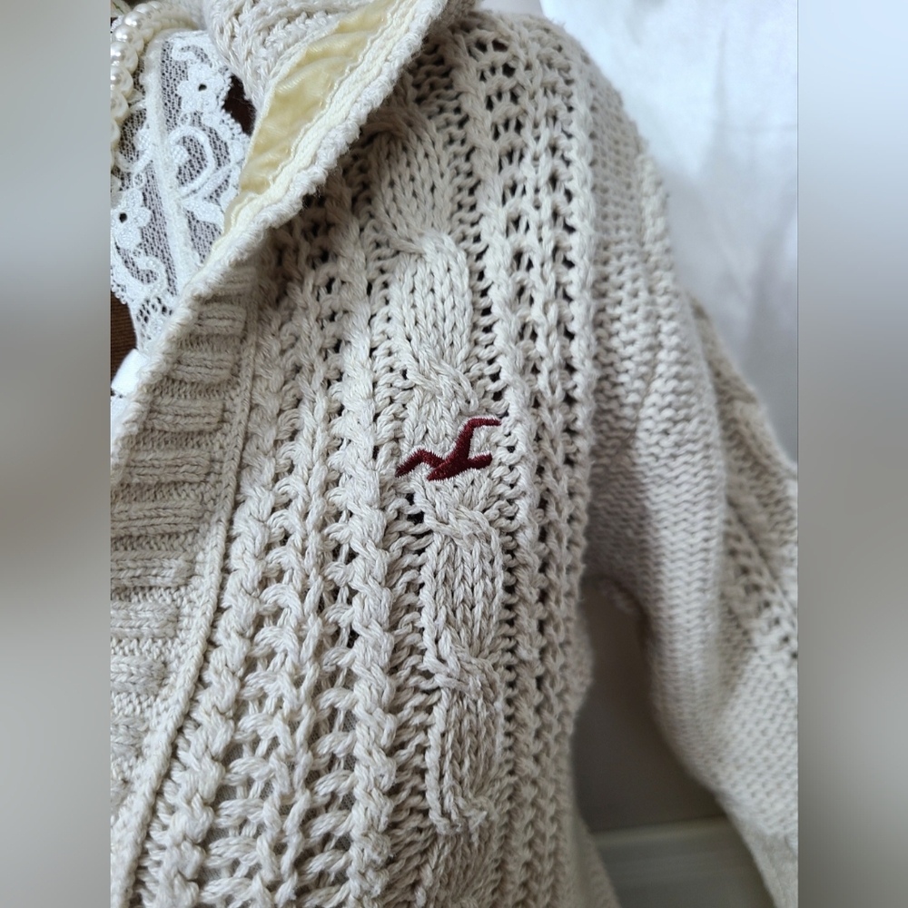 ♡ Y2K ♡ Hollister Cream Cableknit Hooded Cropped Babydoll Sweater - Picture 8 of 15